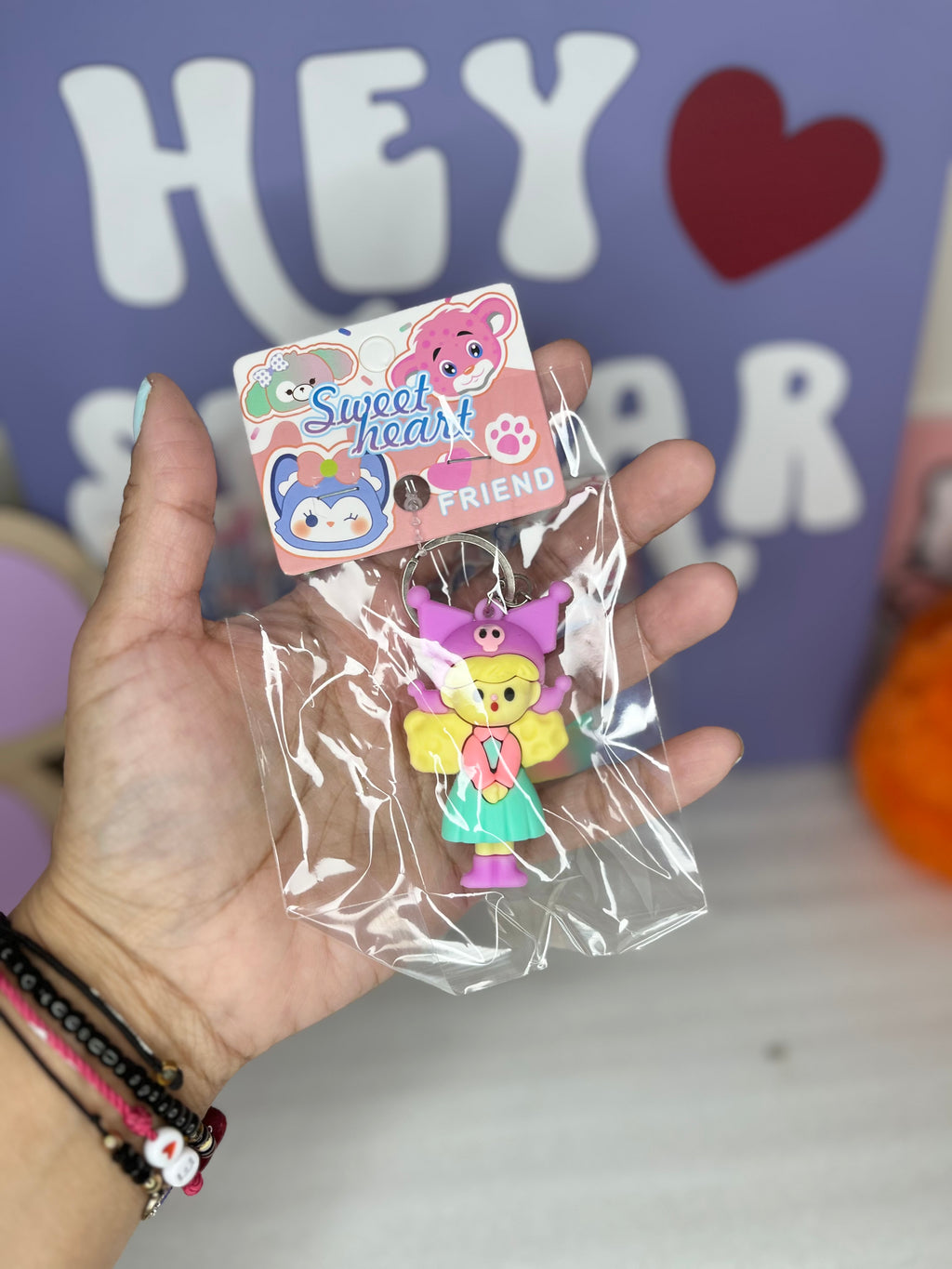 SWEATHEART FRIENDS KEYCHAINS