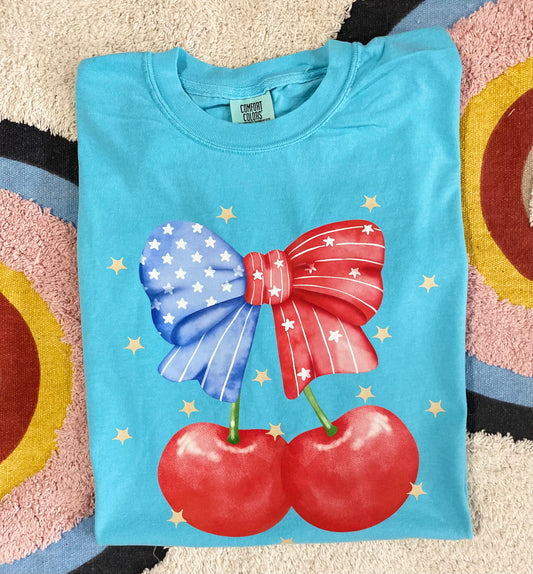 COQUETTE CHERRY | T-SHIRT | PATRIOTIC