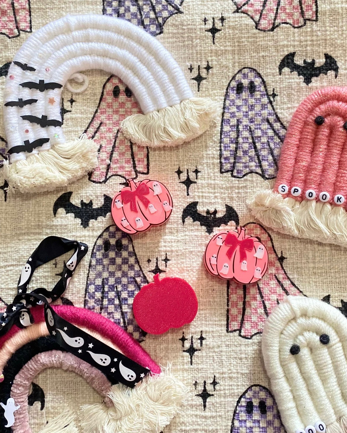 GHOST PUMPKIN STRAW TOPPERS