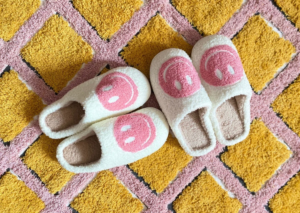 PINK SMILEY SLIPPERS